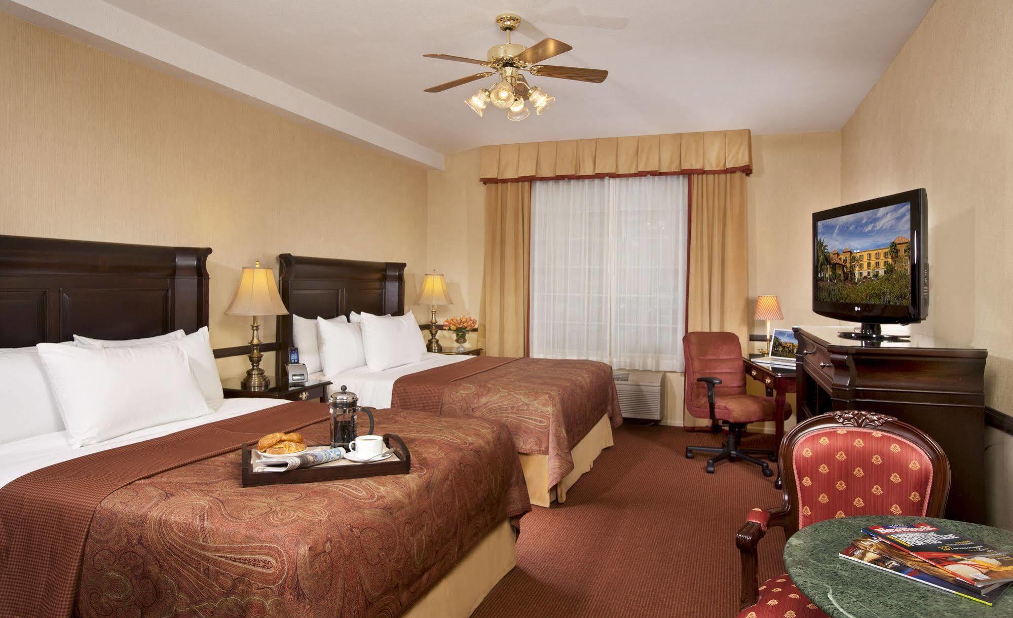 ไอเรส สวีท มิชชั่น วีโจ้ Hotel มิชชั่นเวียโฮ ภายนอก รูปภาพ
